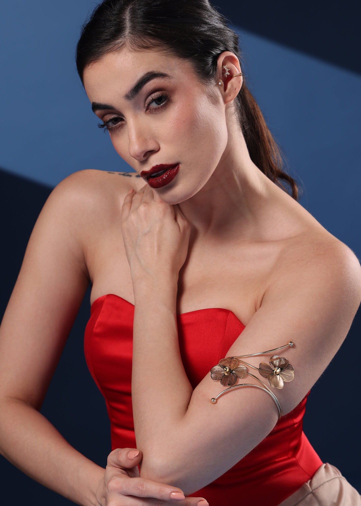 DAHLIA GLOW ARMLET