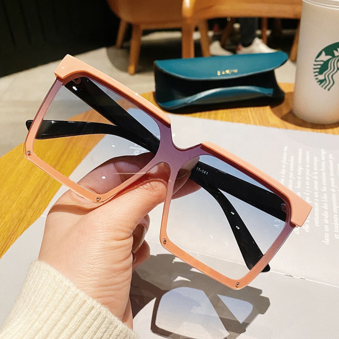 OVERSIZED PEACH BLOCK STRAP SUNGLASSES