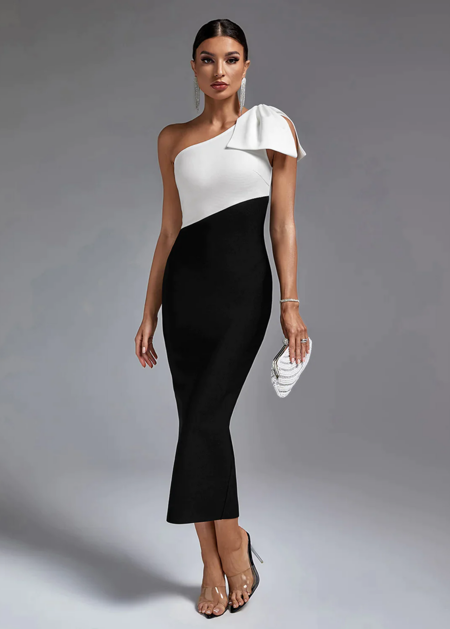 BLACK & WHITE ONE SHOULDER BANDAGE DRESS