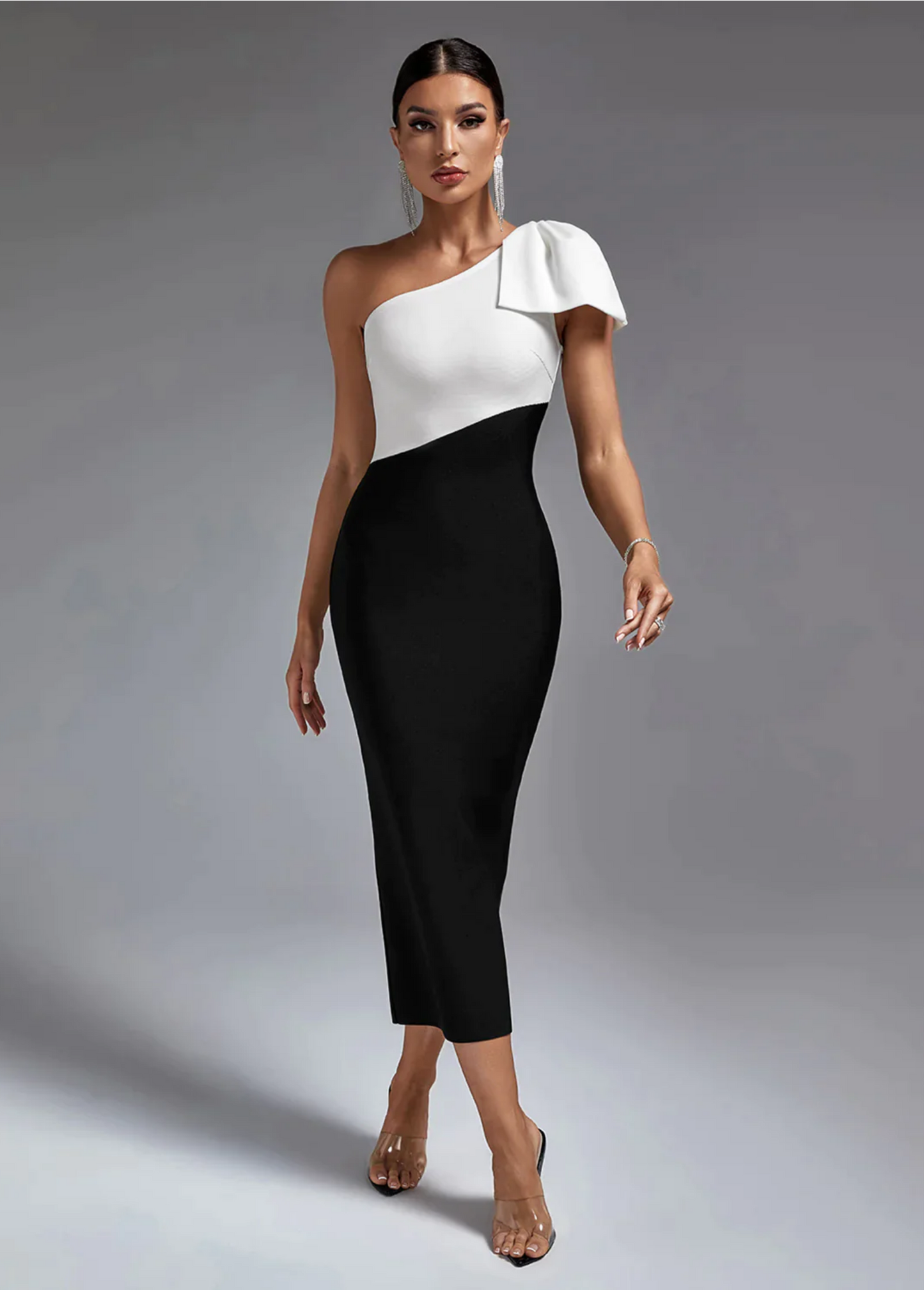 BLACK & WHITE ONE SHOULDER BANDAGE DRESS