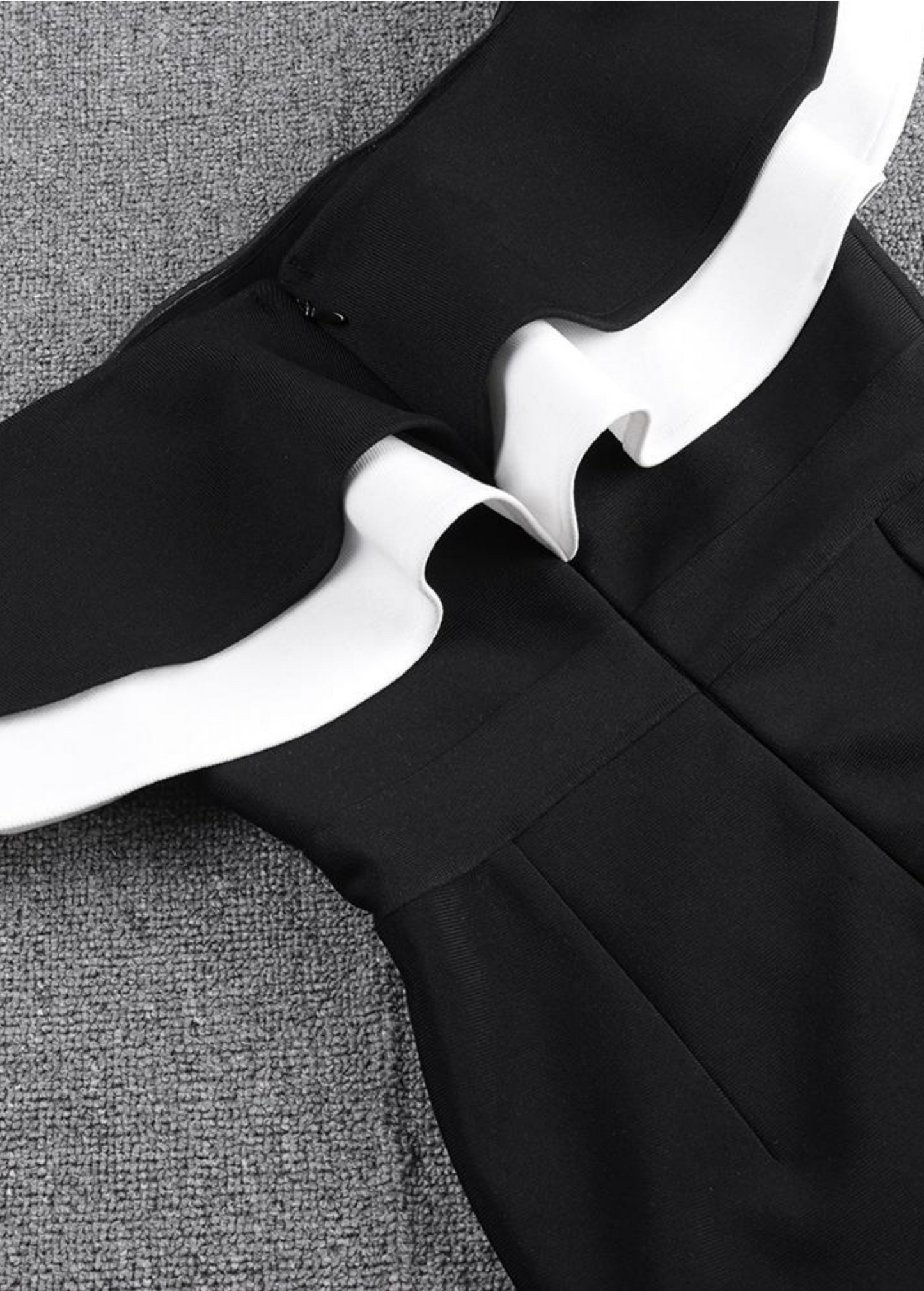 B&W RUFFLE JUMPSUIT