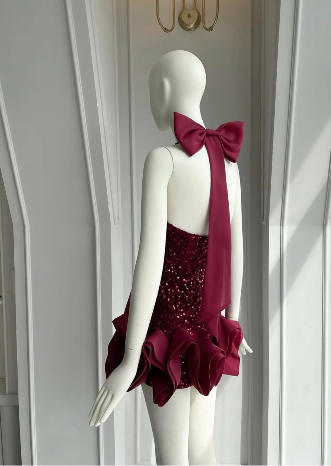 SEQUIN HALTER NECK WAVES DRESS