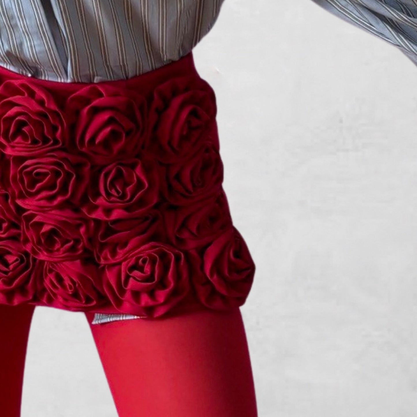 RED HIGH WAIST ROSE MINI SKIRT