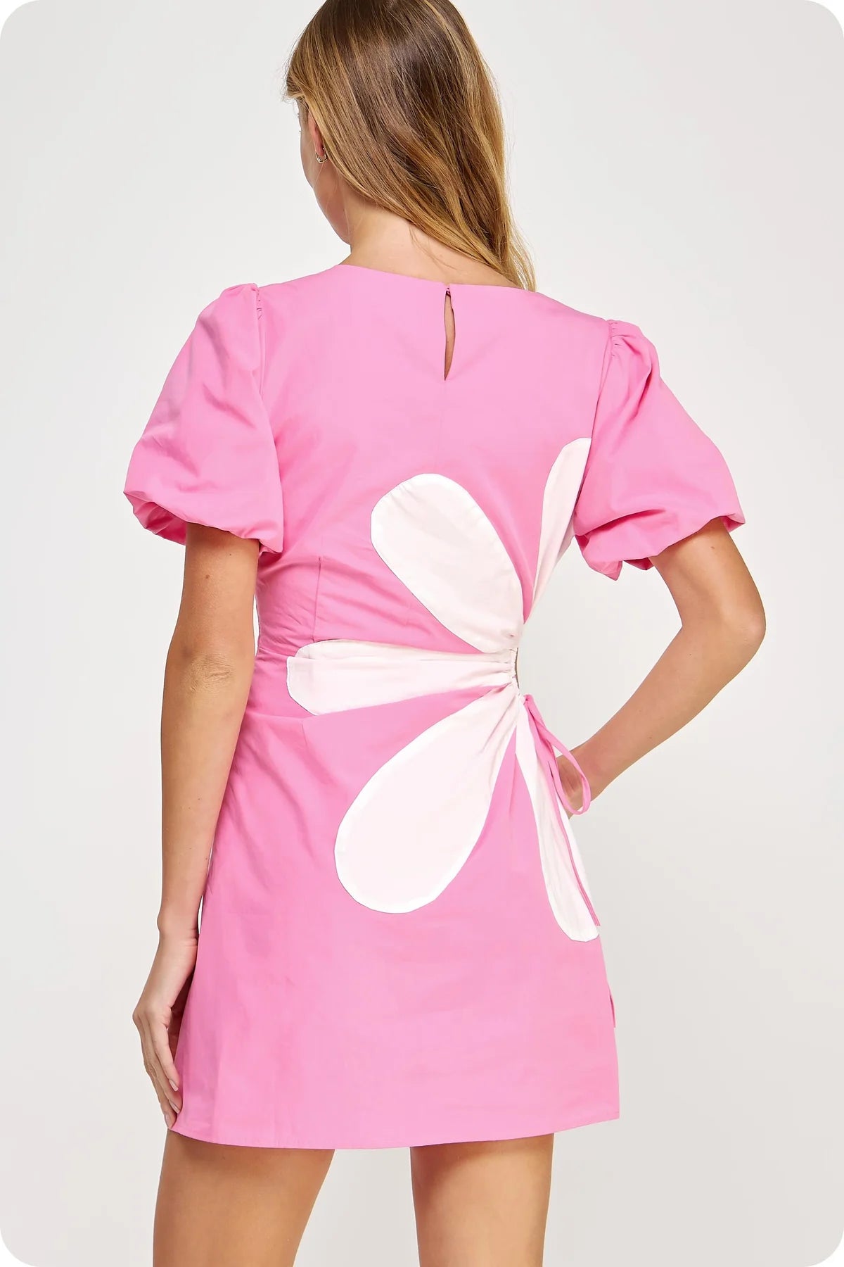 SIDE CUT FLOWER DETAIL MINI DRESS