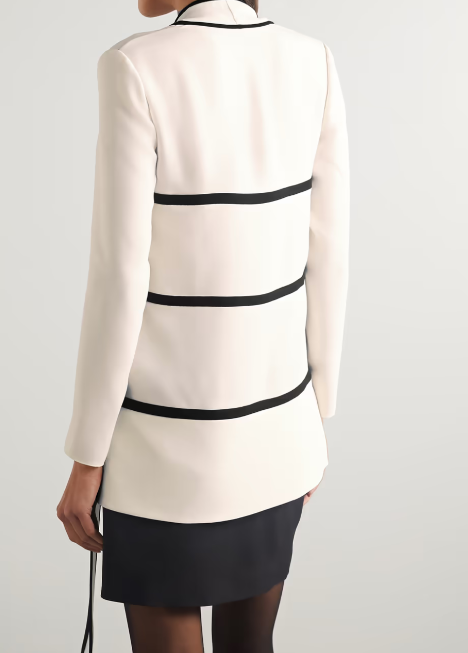 STATEMENT TIE KNOT TOP