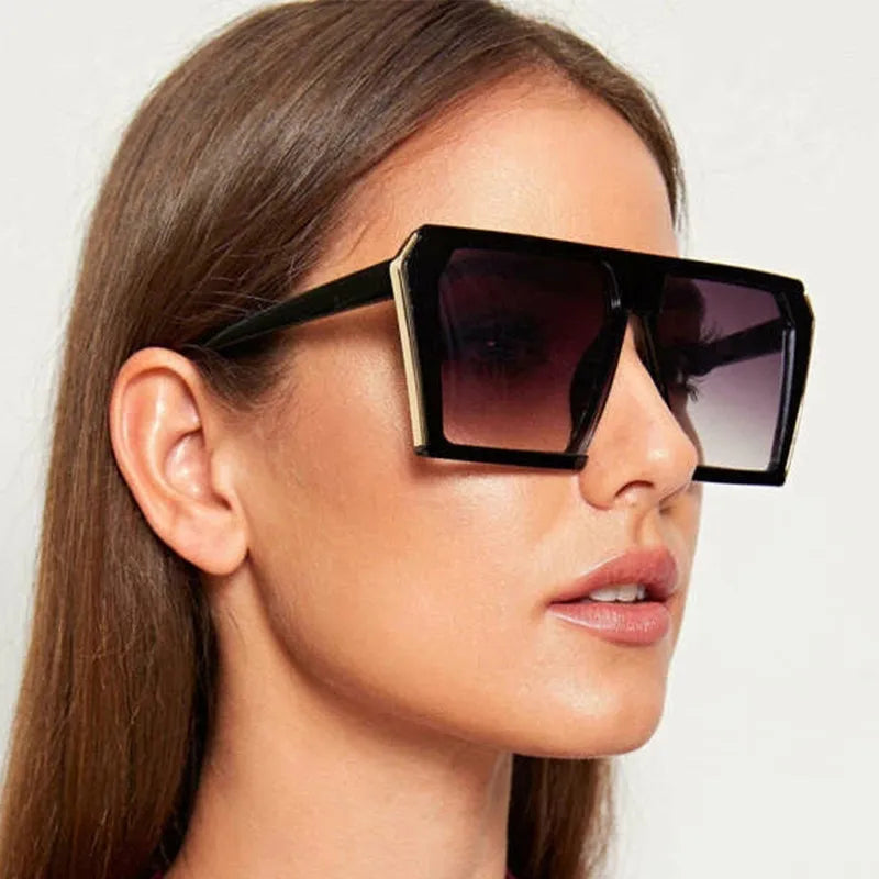OVERSIZED RETRO GOLD STRIPE SUNGLASSES
