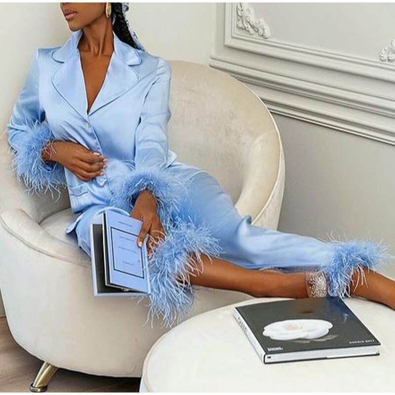 SATIN FEATHER LOUNGE SET
