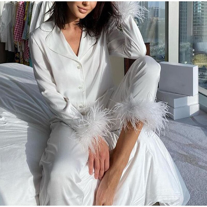 SATIN FEATHER LOUNGE SET