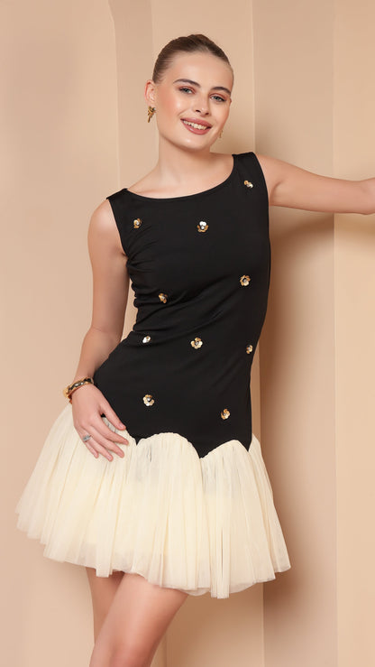 BLACK & IVORY EMBELLISHED TULLE DRESS