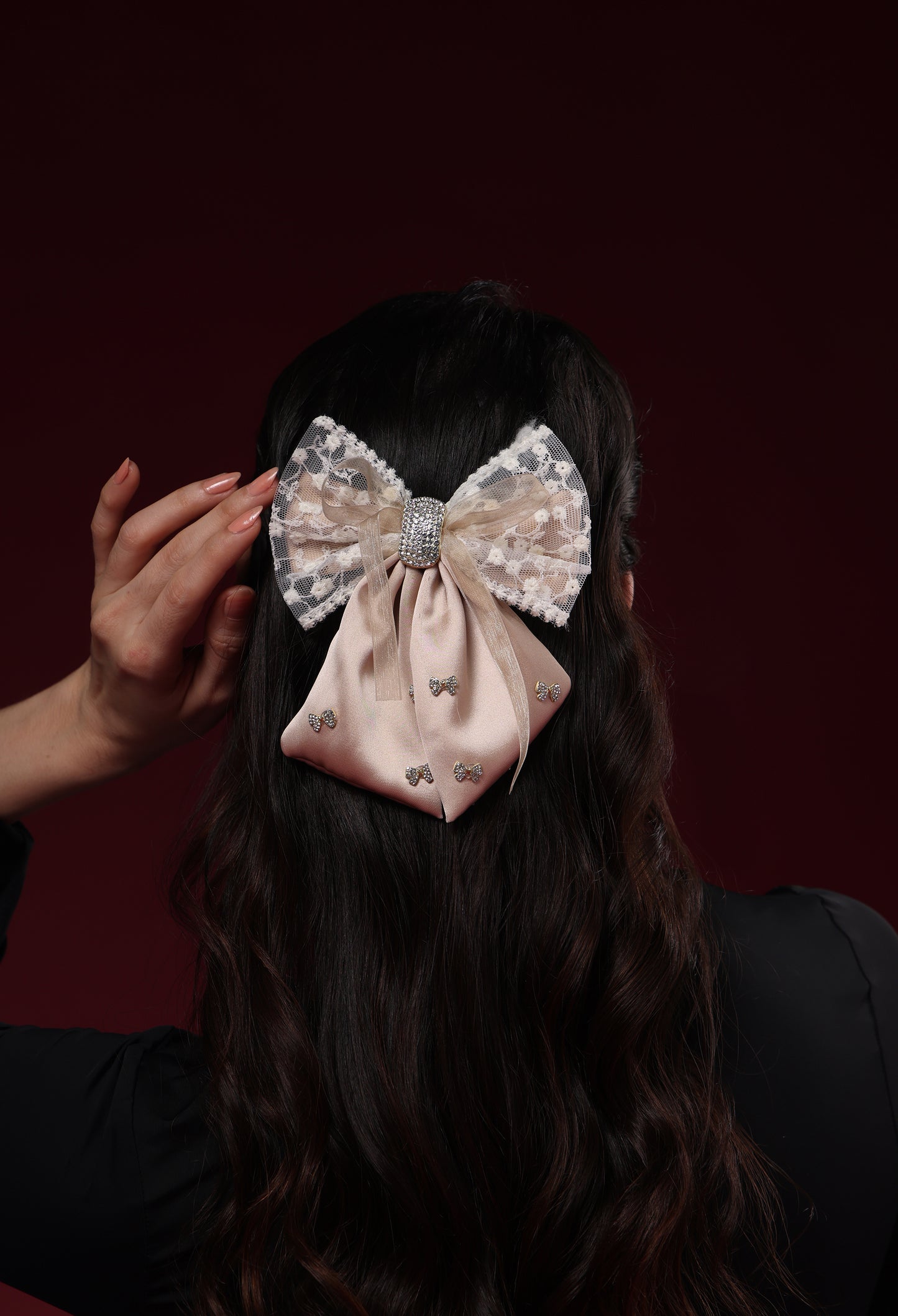 LUXE SATIN BOW TRIO