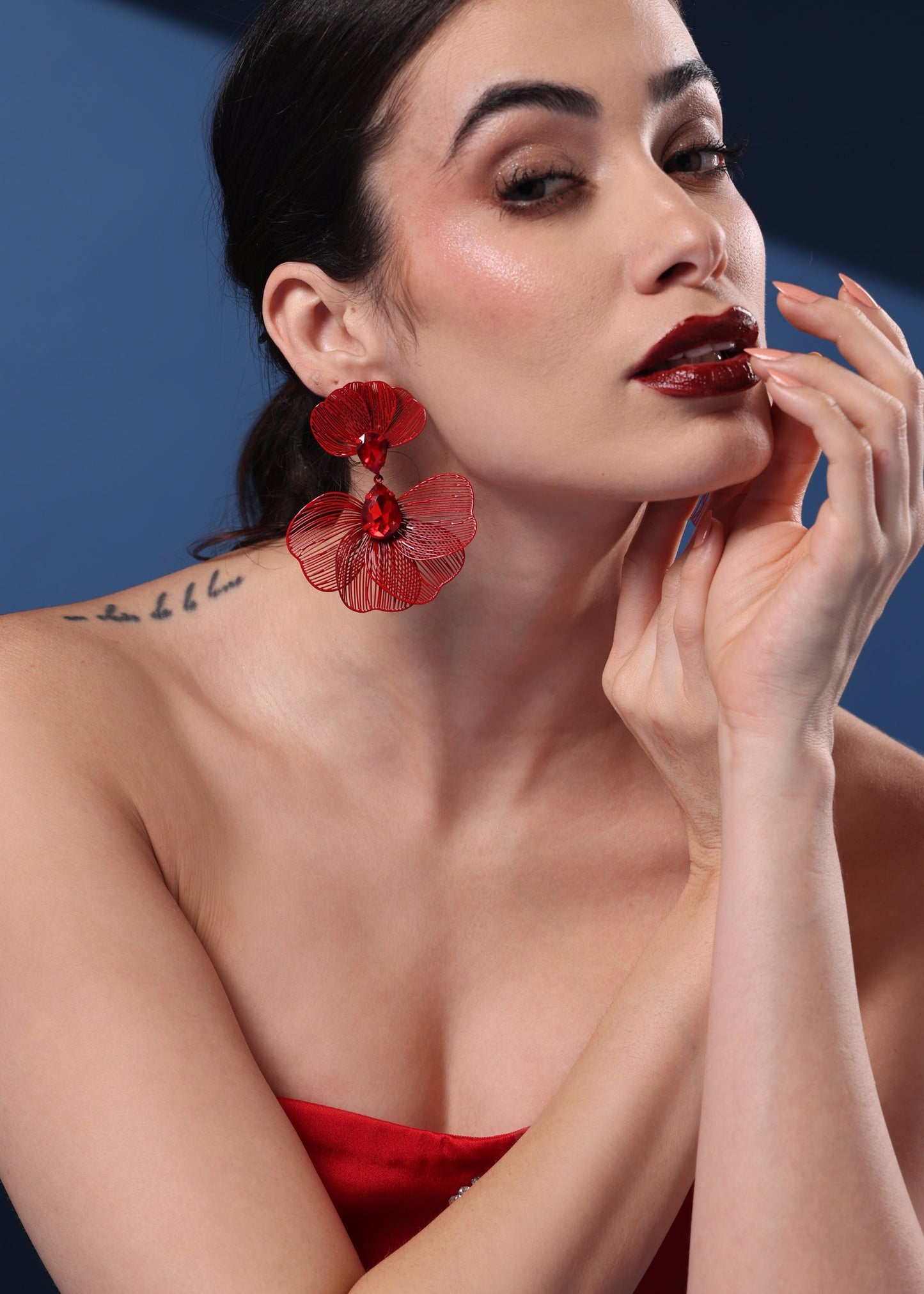 CHUNKY RED PETAL EARRINGS