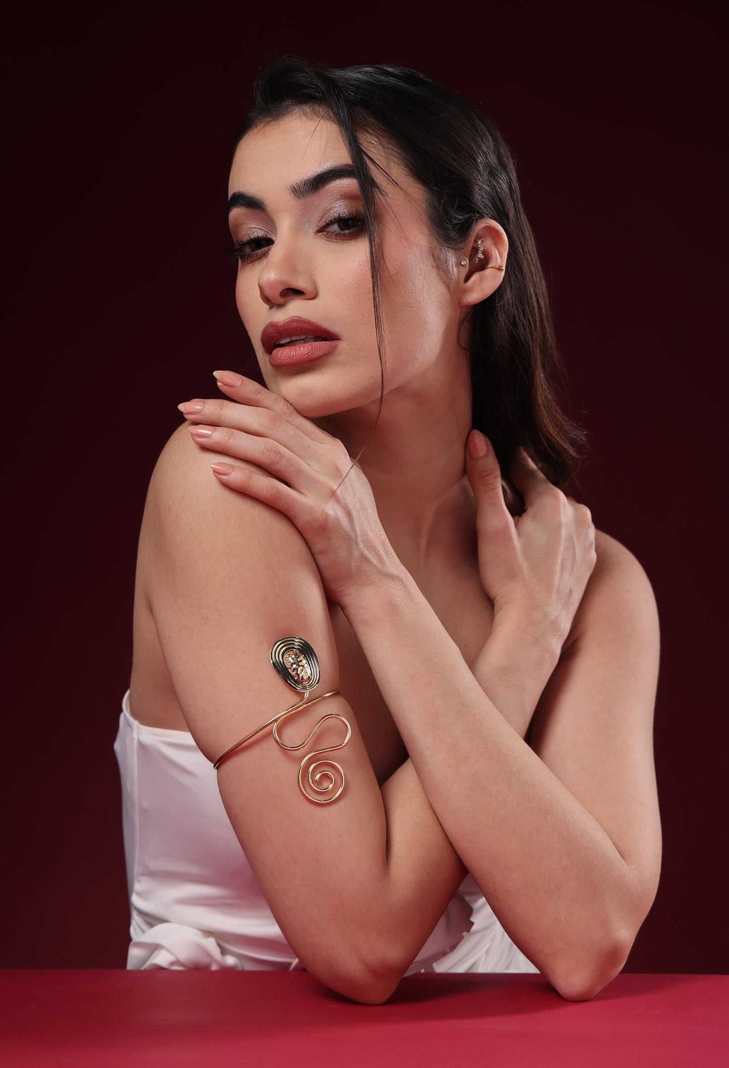 LUNA COIL ARMLET