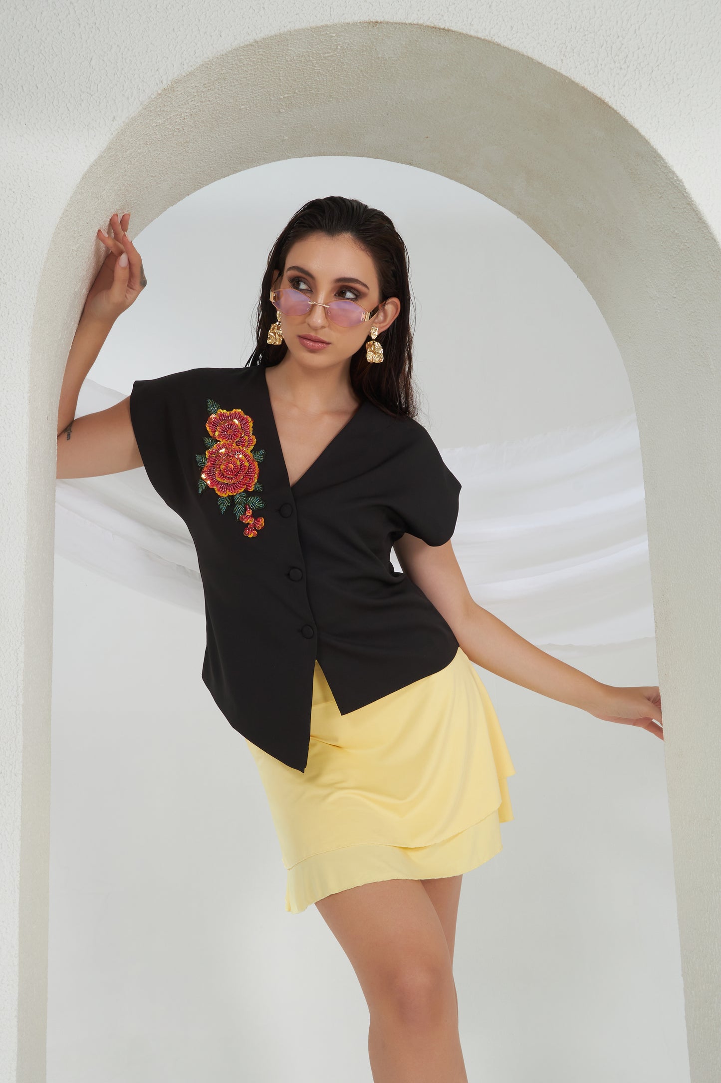 FLOWER EMBROIDERY PATCH TOP