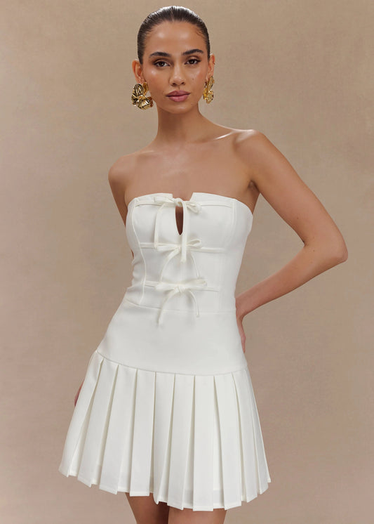 BOX PLEATE WHITE MINI DRESS