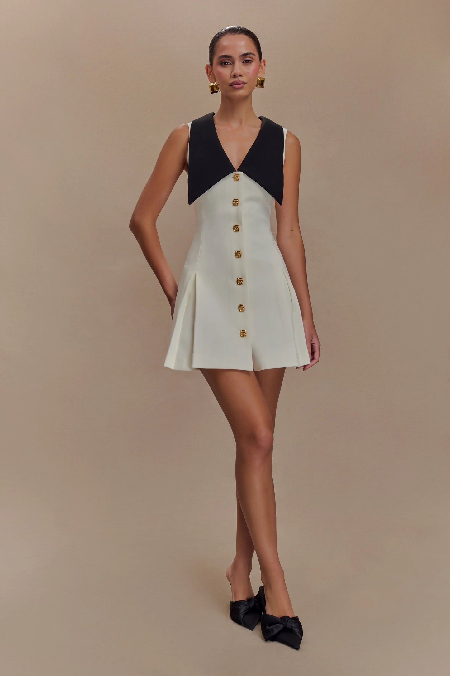 CLASSIC CONTRAST MINI DRESS