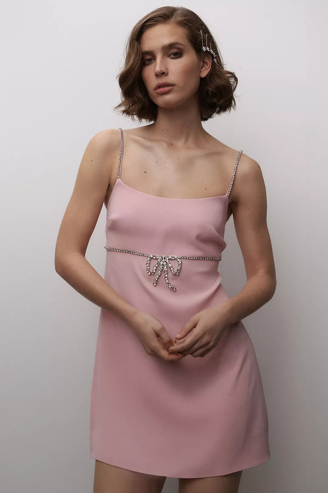 SCOOP NECK BOW DIAMOND DRESS