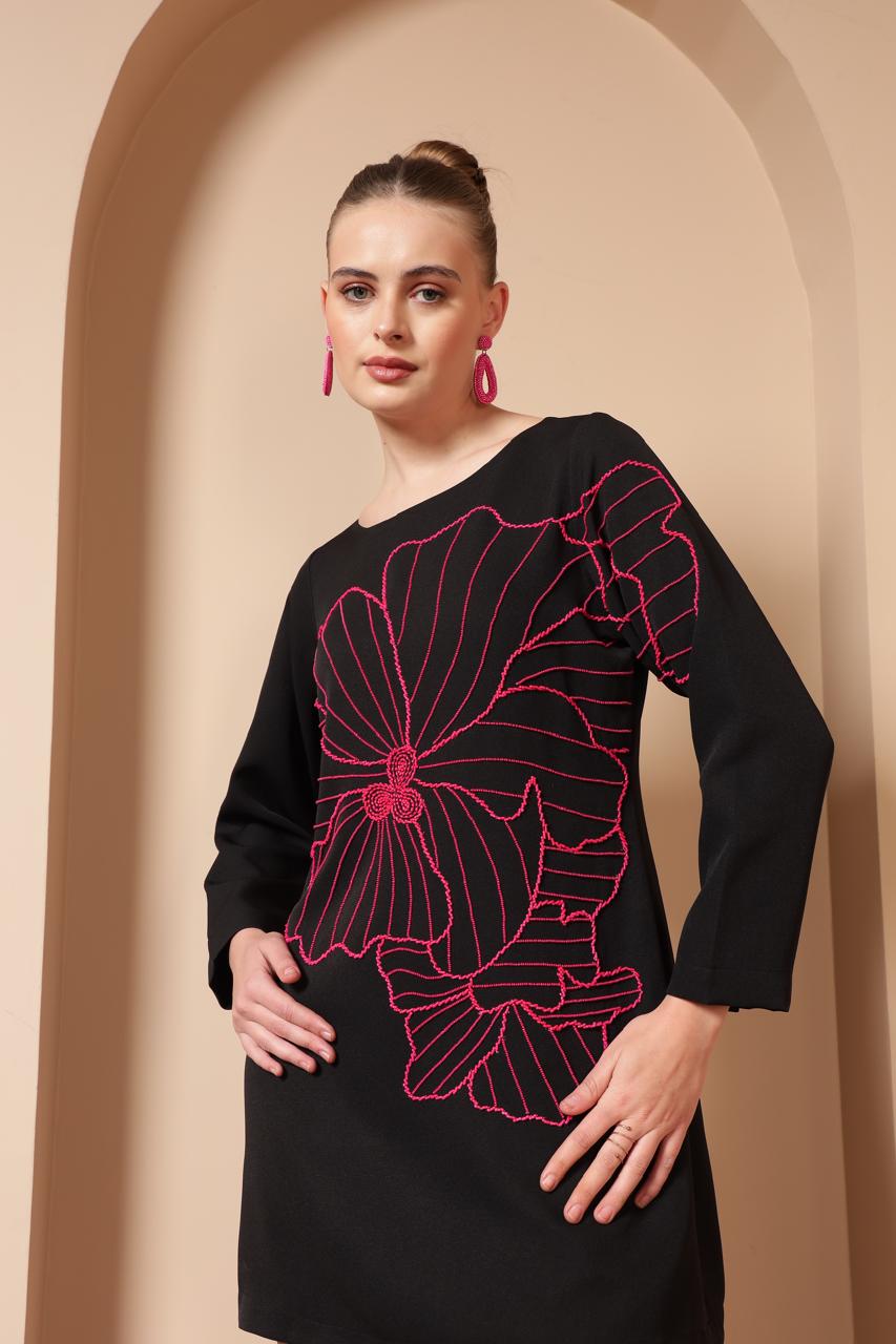 BEAD WORK FLORAL ROUND NECK DRESS