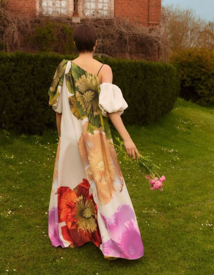 FLORAL ABSTRACT PRINT MAXI GOWN