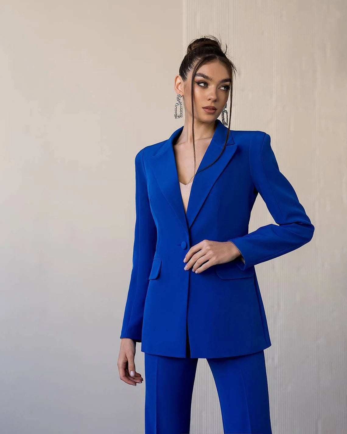 Buy Light Blue 3-piece Pantsuit for Women, Blue Blazer Trouser Suit for  Women With Bralette Top, Relaxed Fit Blazer and High Waist Pants Online in  India 